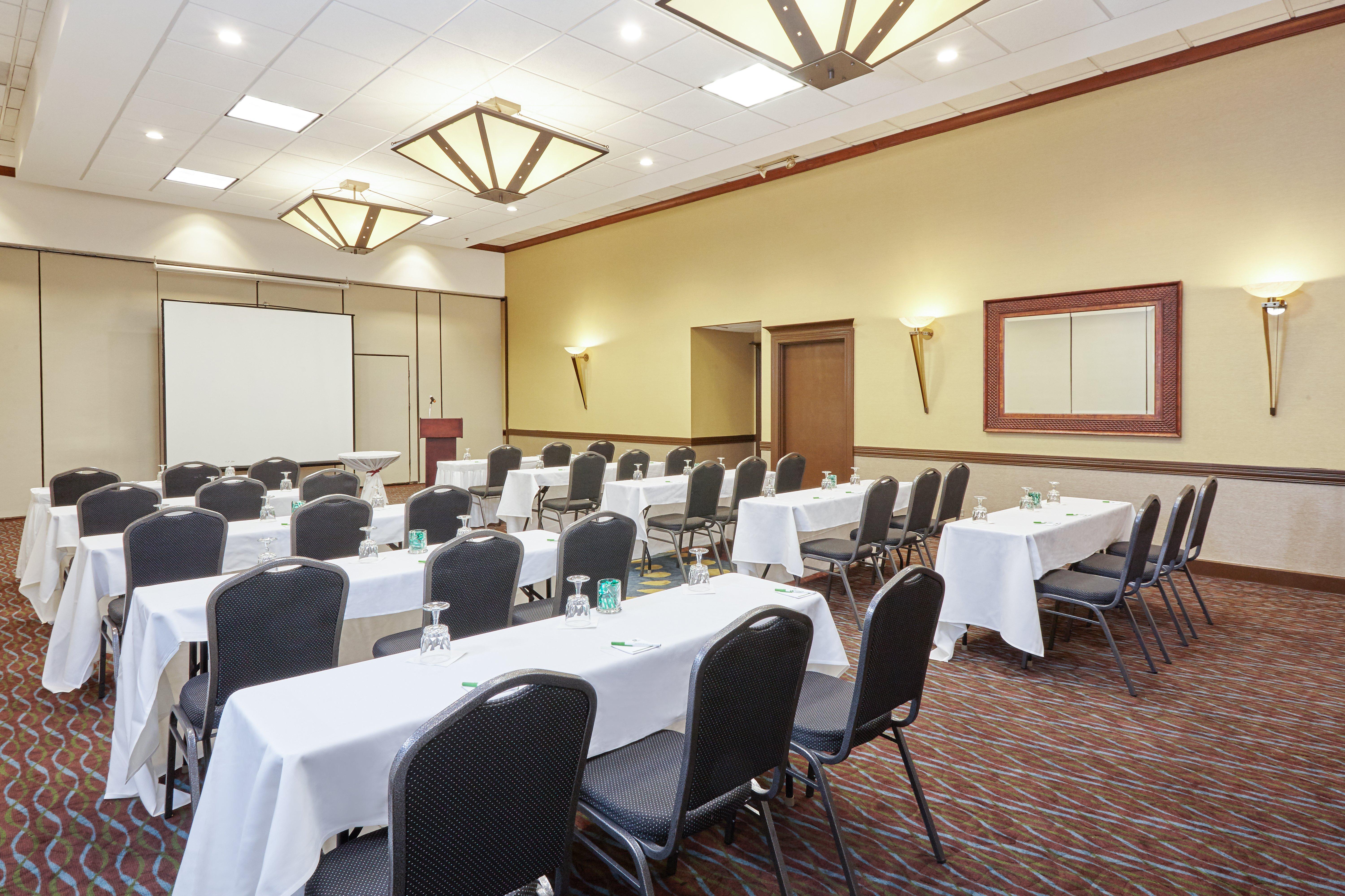 Holiday Inn Chicago Matteson Conference Center, An Ihg Hotel Extérieur photo